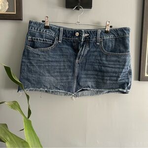 Hollister Denim Mini Skirt - Dark Blue Distressed Built in Shorts sz 10/30